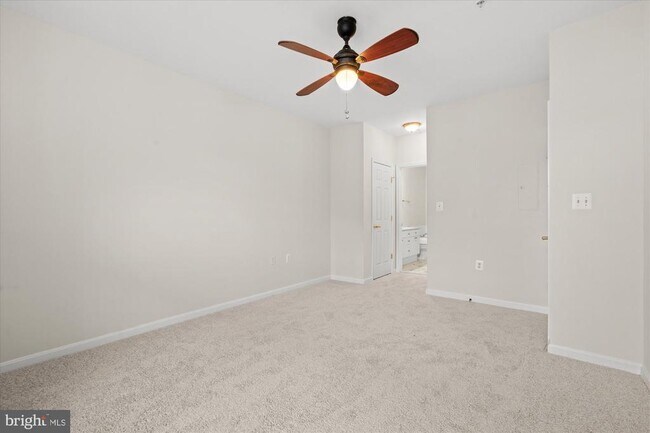 Building Photo - 5120 Donovan Dr