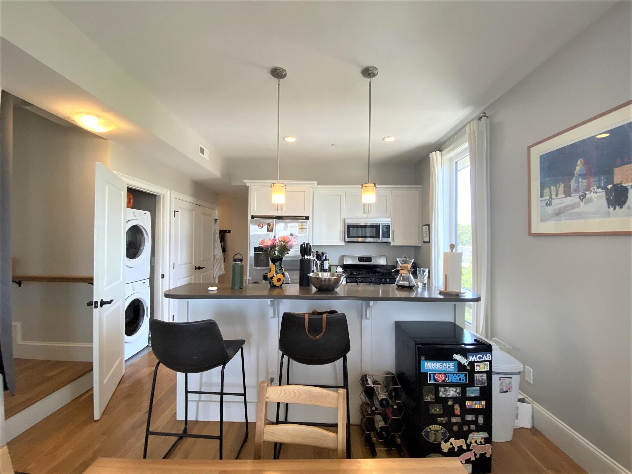 Building Photo - 168 Hampshire St