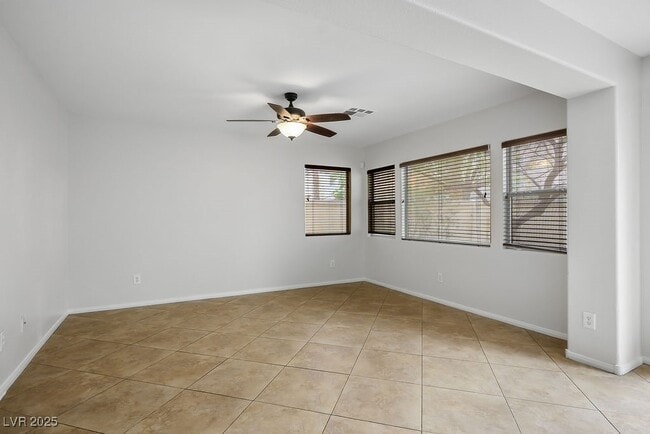 Building Photo - 853 Blushing Rose Pl