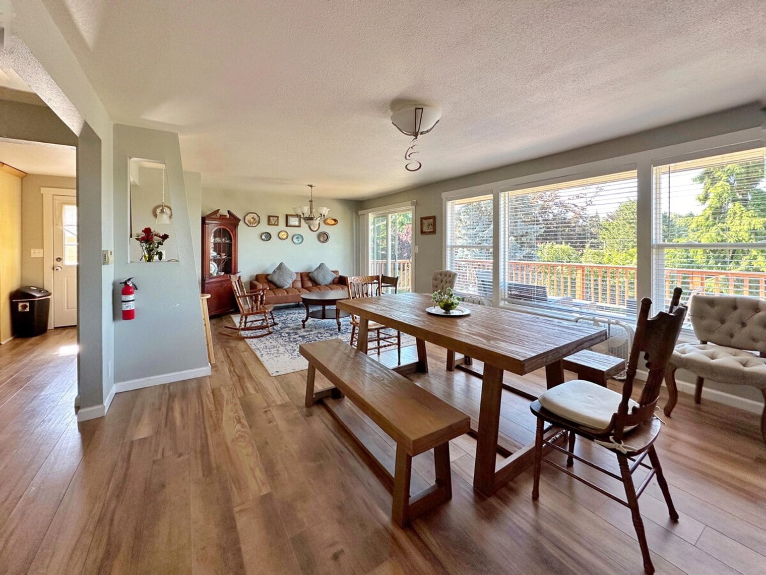 Building Photo - 3490 NE 146th St