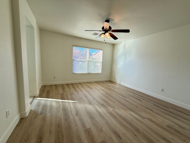 Building Photo - 8971 College Green St