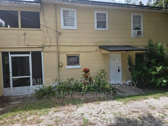 Primary Photo - 103 Colonial Dr