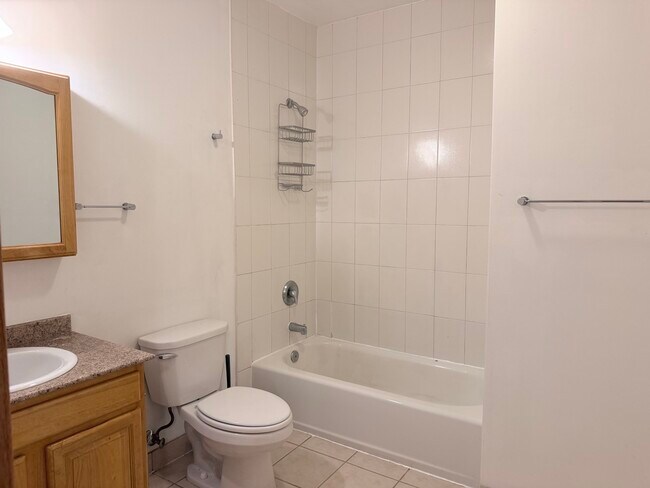 Building Photo - 2738 S Princeton Ave