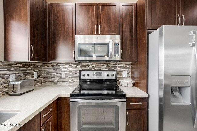 Building Photo - 5450 E Deer Valley Dr