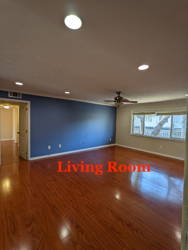 Building Photo - 115 Biscayne Dr NW