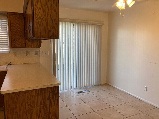 Building Photo - 4327 S 700 W