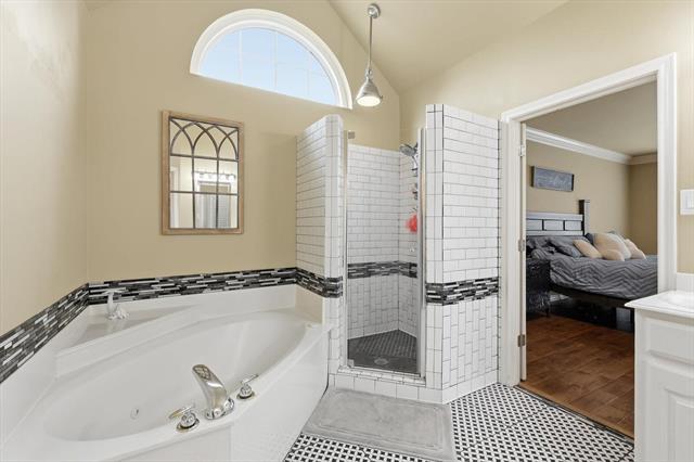 Building Photo - 4241 Fairway Crossing Dr