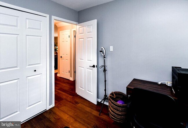Building Photo - 4105 Yardley Ct