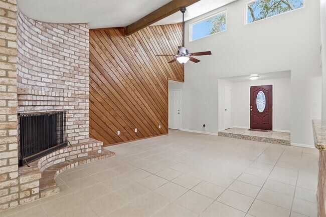Building Photo - 22411 Waynoka Rd