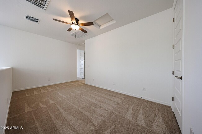 Building Photo - 7679 Nosean Rd