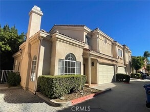 Building Photo - 10010 Reseda Blvd