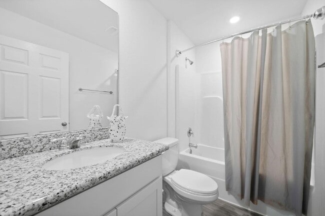 Building Photo - 146 Old Canoe Ln