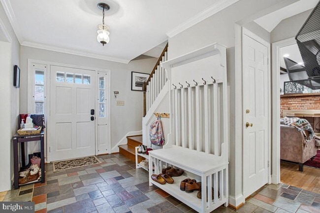 Building Photo - 15805 Wayne Ave