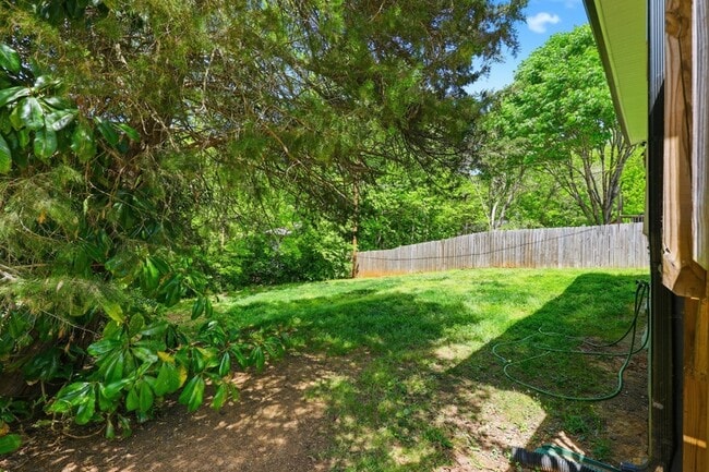 Building Photo - 546 Baltimore Dr