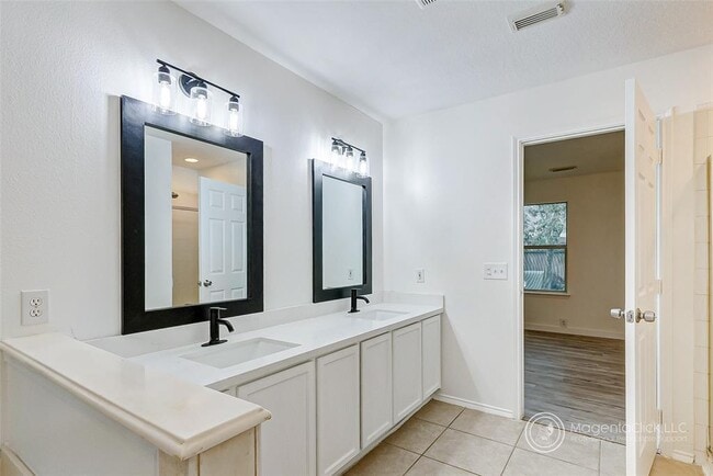 Building Photo - 4831 Sand Colony Ln