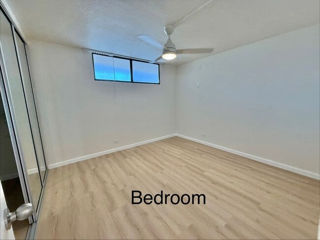 Building Photo - Luna-Liho Towers - Fully renovated, washer/dryer in the unit, AC