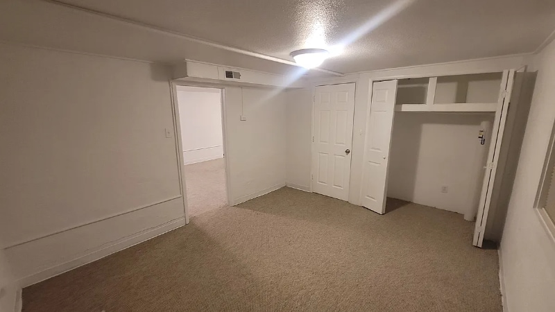 Building Photo - 5211 Julian St