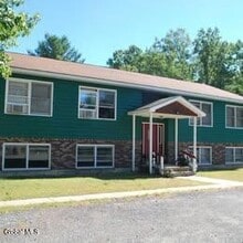 Building Photo - 667 Geyser Rd