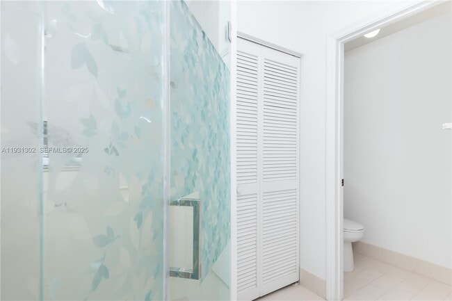 Building Photo - 1901 SW 129th Terrace