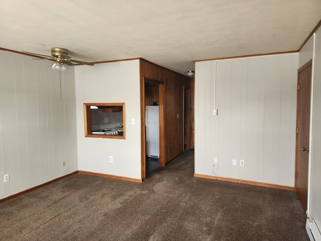 Building Photo - 23 Alexander Dr