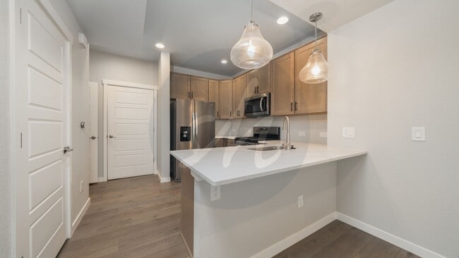 Building Photo - Townhome in Greenways at Sand Creek