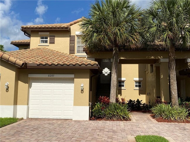 Building Photo - 8203 NW 128th Ln