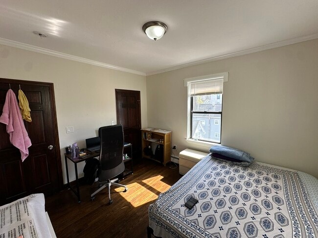 Building Photo - 435 Walnut Ave