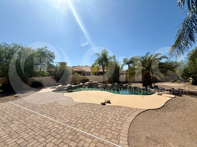 Building Photo - 151 Silverstone Pl