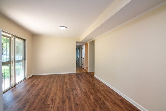 Building Photo - 6537 Court K