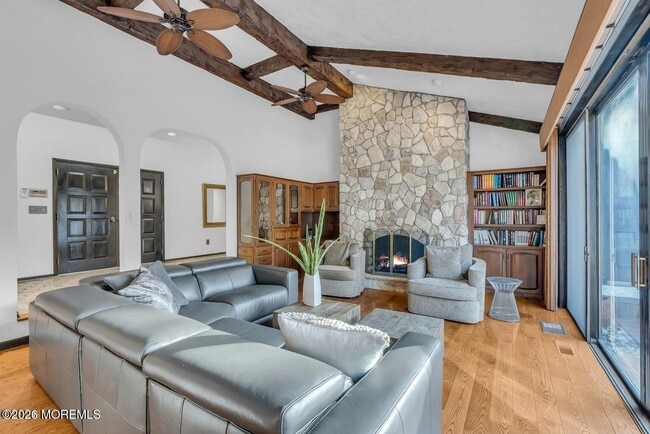 Building Photo - 36 Muncy Dr