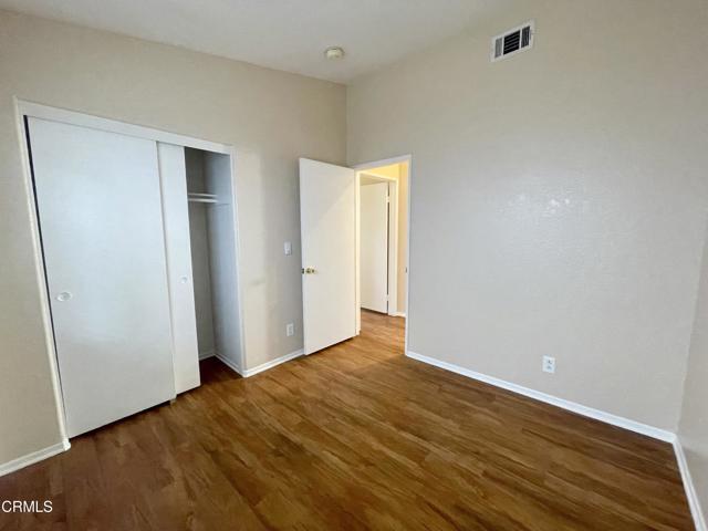 Building Photo - 425 Calle Mirasol