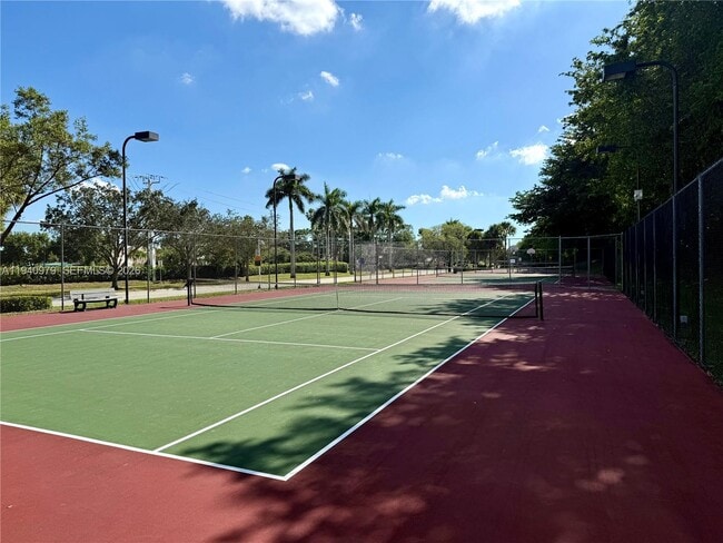 Building Photo - 7886 Dixie Beach Cir