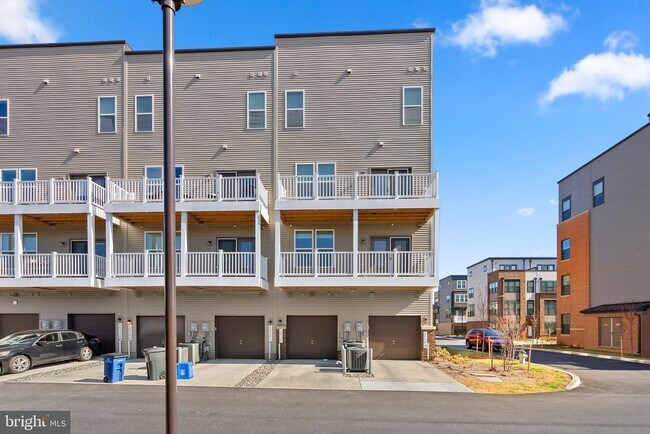 Building Photo - 16302 Connors Wy
