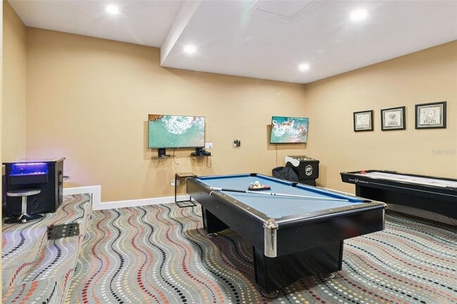 Building Photo - 7423 Sparkling Ct