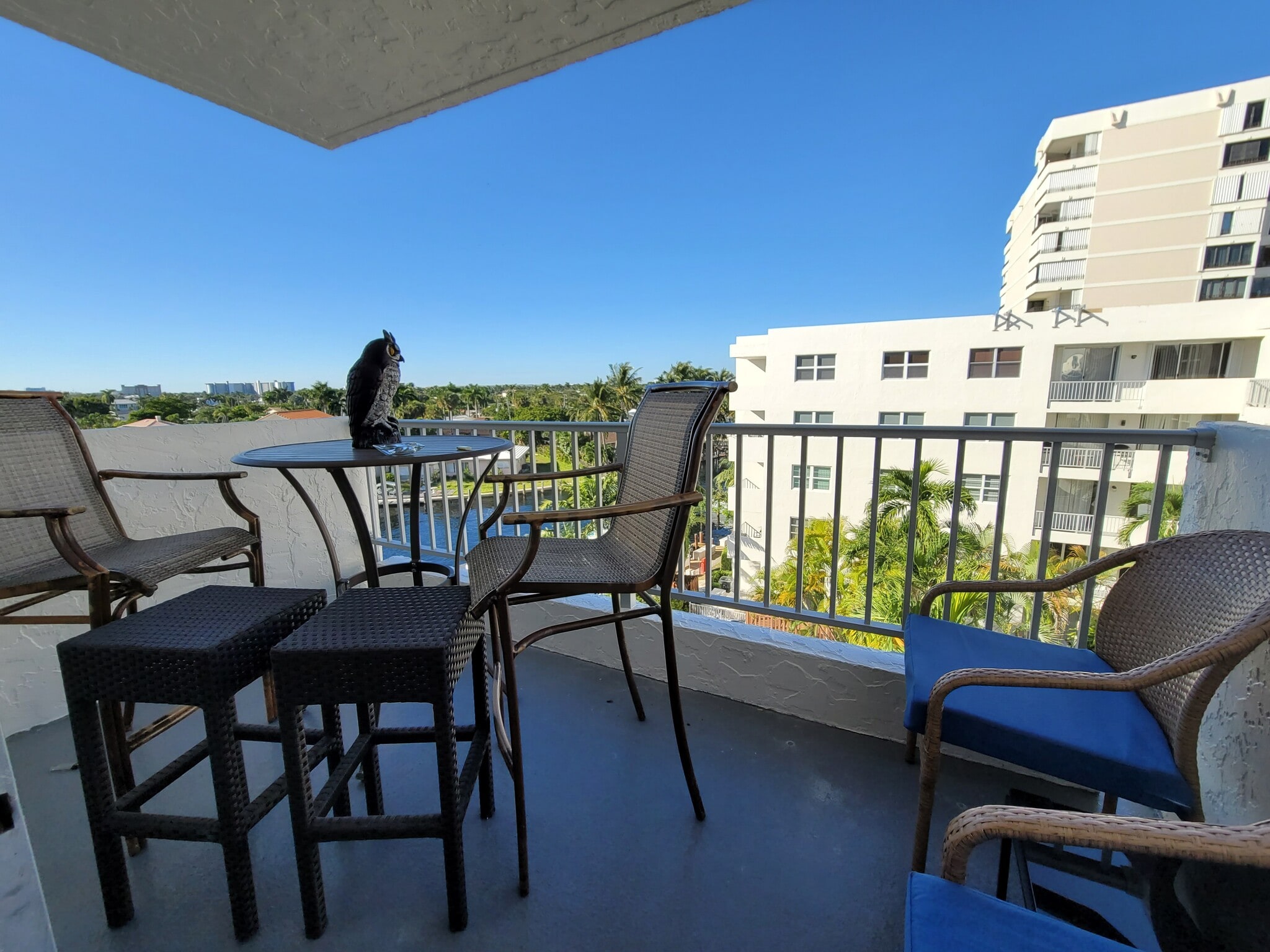balcony - 1421 S Ocean Blvd