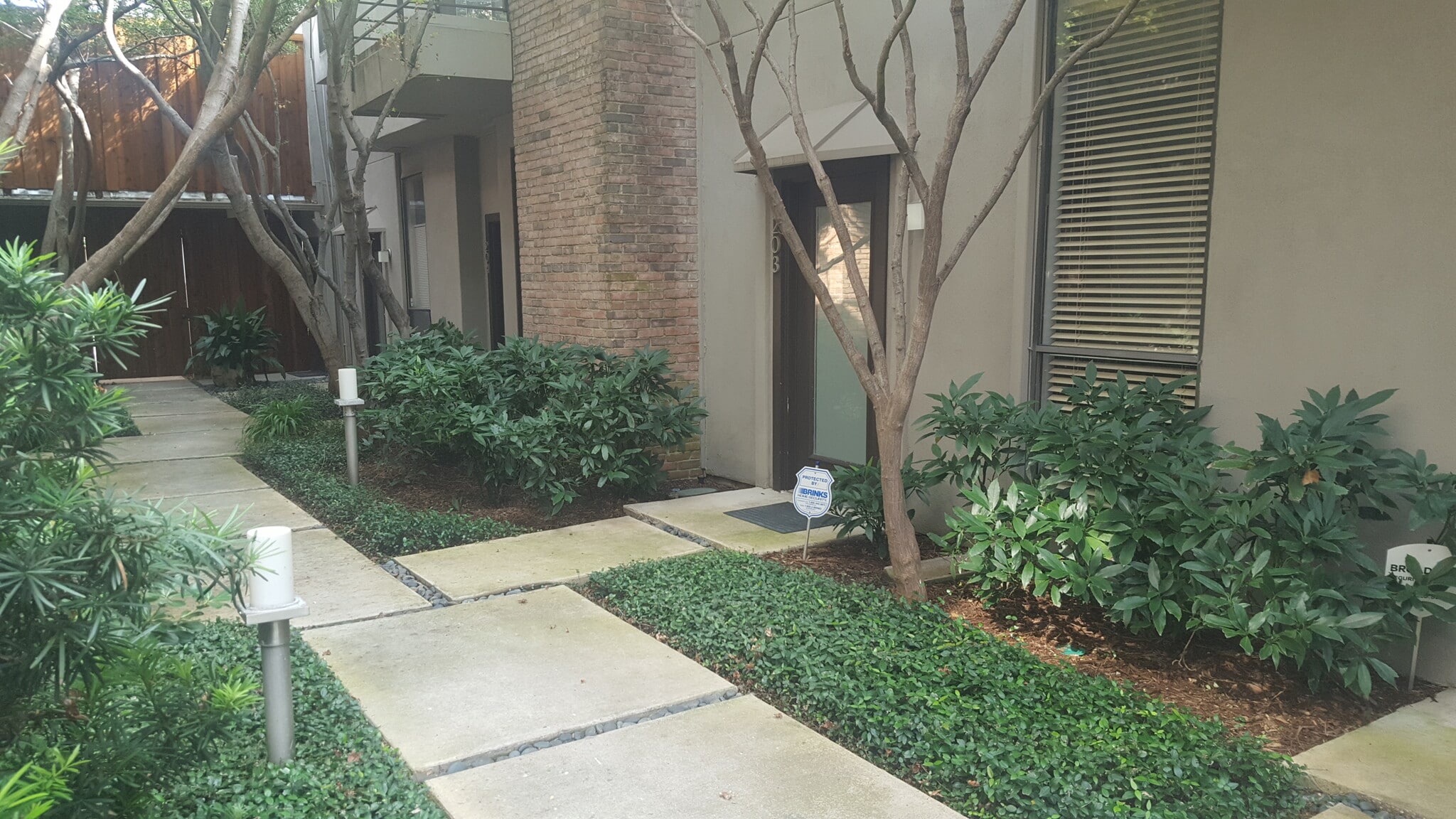 Building Photo - 3944 Buena Vista St