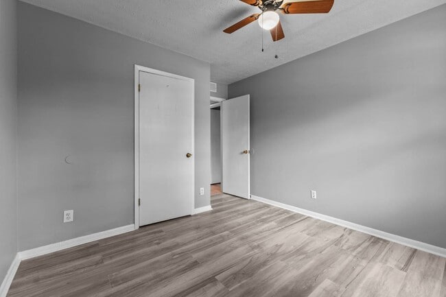 Building Photo - 3079 Cricket Rd