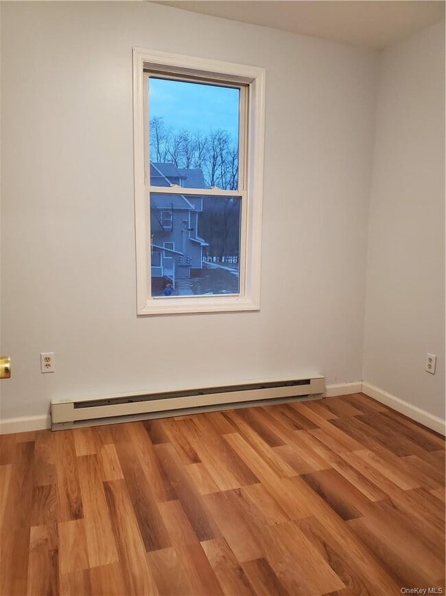 Building Photo - 24 Orange Ln