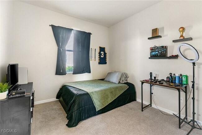 Building Photo - 11656 Eros Rd