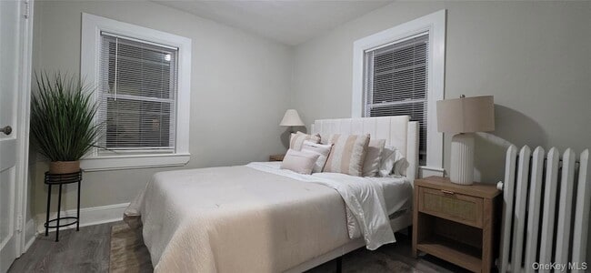 Building Photo - 248-11 89th Ave