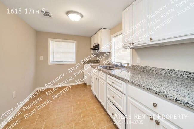 Building Photo - 1618 17th St