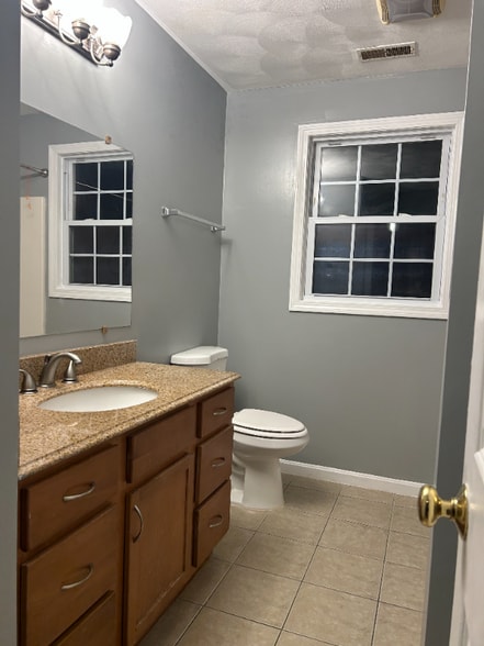 Building Photo - 30 Grafton St