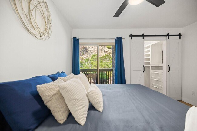 Building Photo - 6314 Friars Rd