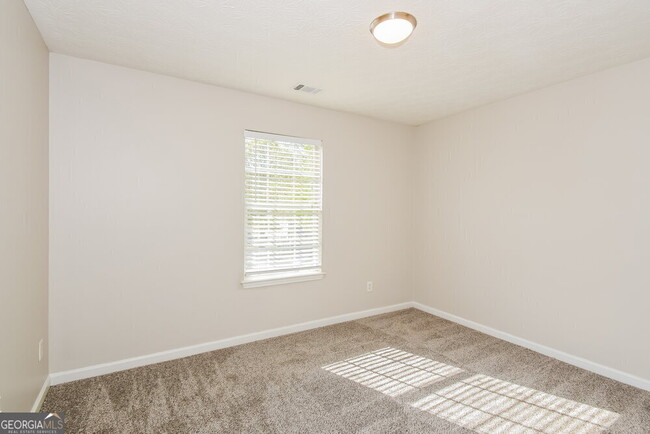 Building Photo - 381 Clearsprings Dr