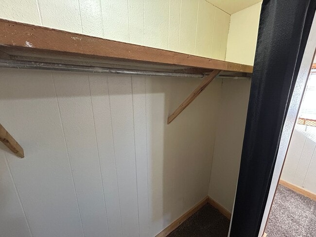 Building Photo - 2 Bedroom 1 Bath Updated Mobile Home in A & J Mobile Home Park