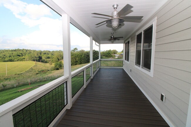 Building Photo - 1355 Bear Creek Rd
