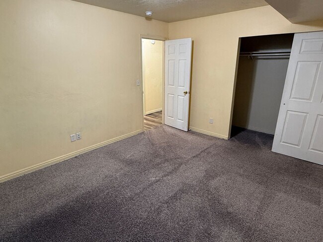 Building Photo - 4943 W 4100 S