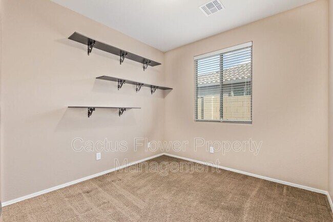 Building Photo - 2624 W Beautiful Ln