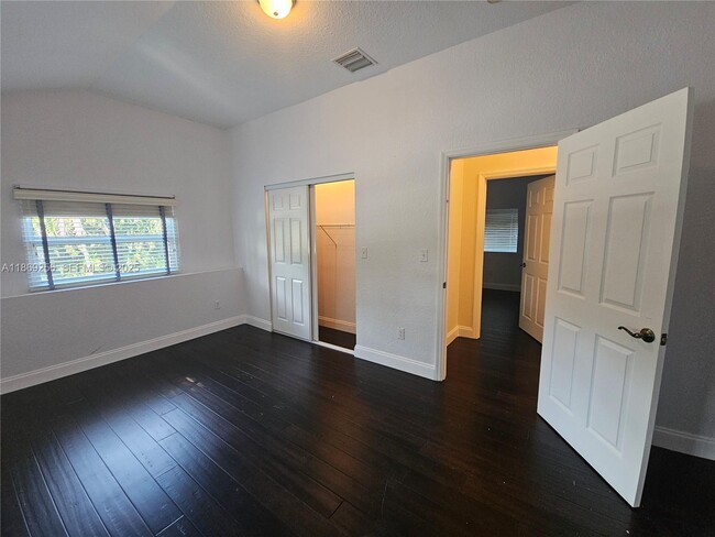 Building Photo - 15101 SW 27th St