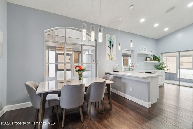 Building Photo - 10454 Casa Grande Cir
